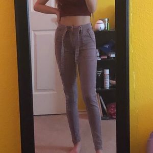 American Eagle pink jeans